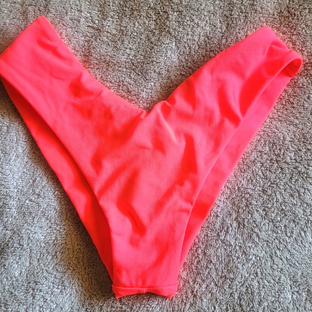 Bikini bottoms